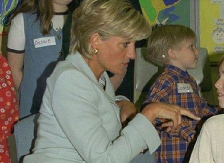 Moments that will never fade with Princess Diana: a touching look back