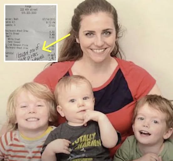 Mom Goes To Bathroom To Breastfeed Baby, Then Waitress Slips Note To Her Husband