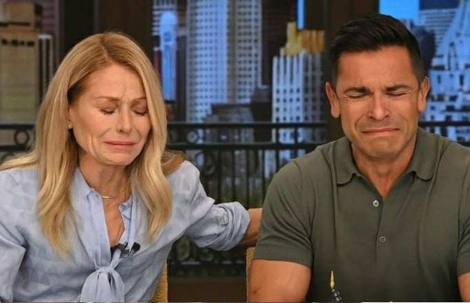 Breakiing News, Kelly Ripa And Mark Consuelos confirmed